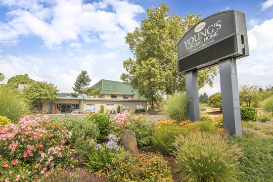Funeral Services at Young’s Funeral Home in Tigard, Oregon | FuneralHome.site Young’s Funeral Home Tigard Oregon