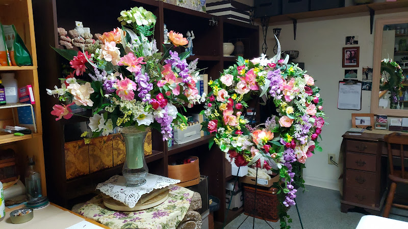 Funeral Services at Bibbs Flowers And Gifts in Gainesville, Georgia | FuneralHome.site Bibbs Flowers And Gifts Gainesville Georgia