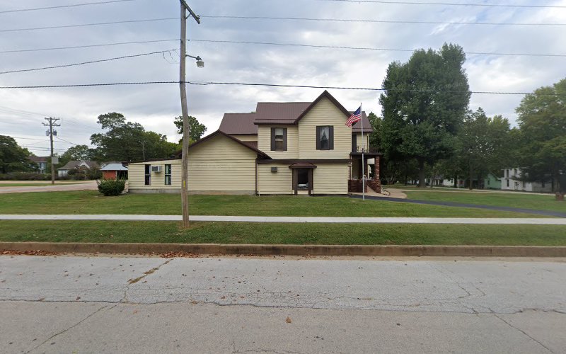 Funeral Services at Lakin Funeral Home in Pierce City, Missouri | FuneralHome.site Lakin Funeral Home Pierce City Missouri