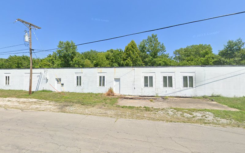 Funeral Services at State Casket Co in Clinton, Missouri | FuneralHome.site State Casket Co Clinton Missouri