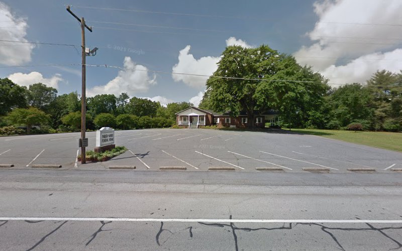 Funeral Services at Parker-White Funeral Home in Ware Shoals, South Carolina | FuneralHomes.fyi Parker-White Funeral Home Ware Shoals South Carolina
