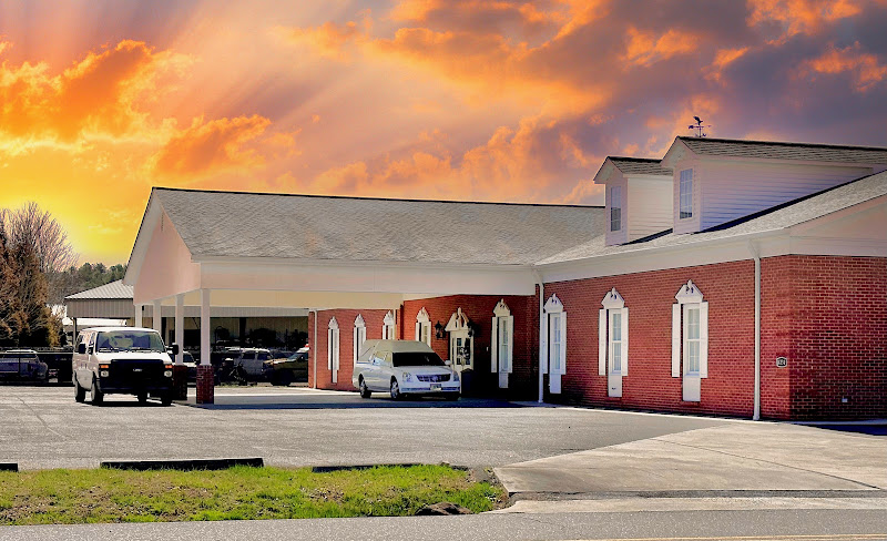 Funeral Services at Cochran Funeral Home in Murphy, North Carolina | FuneralHomes.fyi Cochran Funeral Home Murphy North Carolina