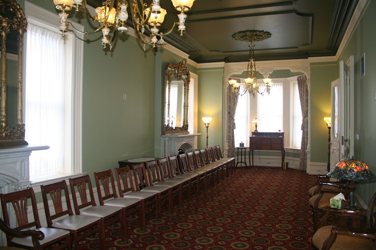 Funeral Services at Behr Funeral Home in Dubuque, Iowa | FuneralHomes.fyi Behr Funeral Home Dubuque Iowa