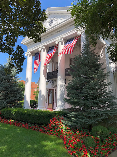 Maresh Meredith & Acklam Funeral Home Racine Wisconsin