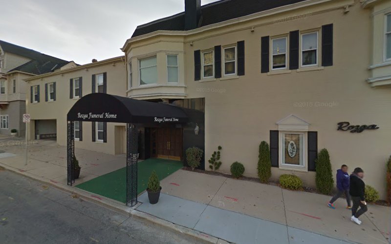 Rozga Funeral Home & Cremation Milwaukee Wisconsin