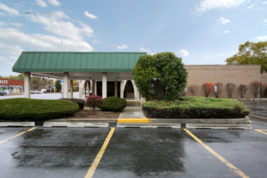 Funeral Services at Kenny Brothers Funeral Directors in Evergreen Park, Illinois | FuneralHomes.fyi Kenny Brothers Funeral Directors Evergreen Park Illinois