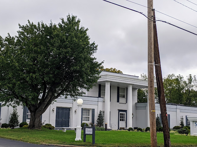 Funeral Services at Snodgrass Funeral Home in Charleston, West Virginia | FuneralHomes.fyi Snodgrass Funeral Home Charleston West Virginia