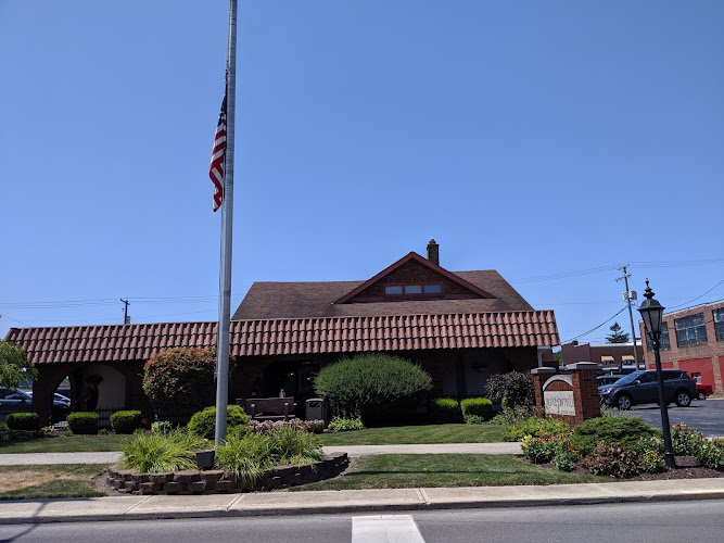 Munz-Pirnstill Funeral Home Bucyrus Ohio