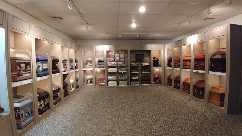 Funeral Services at Heaton Bowman Smith Sidenfaden in St Joseph, Missouri | FuneralHomes.fyi Heaton Bowman Smith Sidenfaden St Joseph Missouri