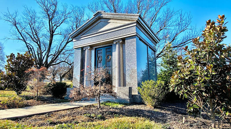 Woodlawn-Roesch-Patton Funeral Home & Woodlawn Memorial Park Nashville Tennessee