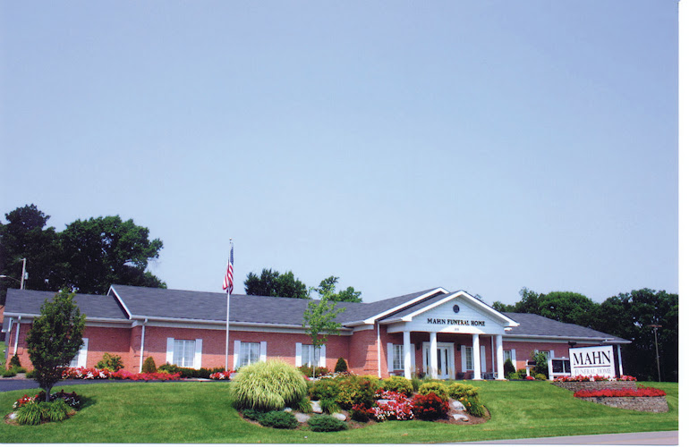 Mahn Funeral Home Festus Missouri