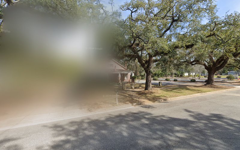 Funeral Services at Lynn-Hadley Mortuary Inc in Thomasville, Georgia | FuneralHomes.fyi Lynn-Hadley Mortuary Inc Thomasville Georgia