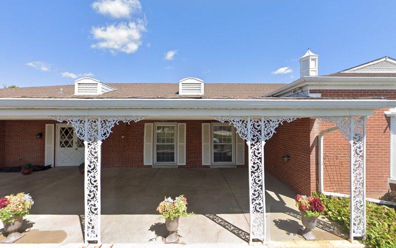 Funeral Services at Drake & Son Funeral Home in Park Ridge, Illinois | FuneralHomes.fyi Drake & Son Funeral Home Park Ridge Illinois