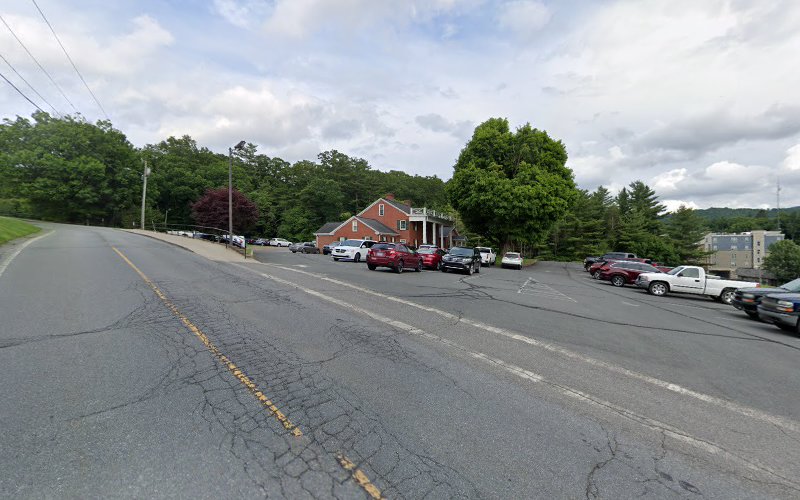 Funeral Services at Barney Hampton Funeral & Cremation Service Inc in Boone, North Carolina | FuneralHomes.fyi Barney Hampton Funeral & Cremation Service Inc Boone North Carolina