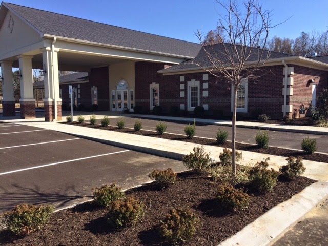 Funeral Services at Curry Funeral Home in Dyersburg, Tennessee | FuneralHomes.fyi Curry Funeral Home Dyersburg Tennessee