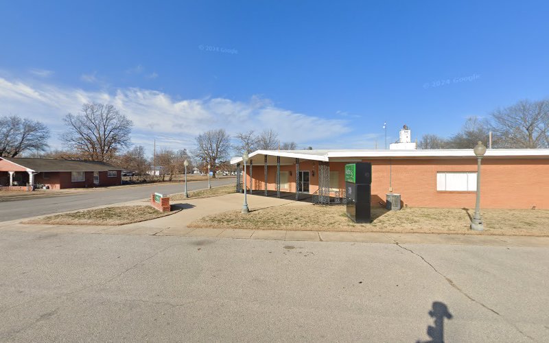 Funeral Services at Mathis Funeral Home in Bernie, Missouri | FuneralHomes.fyi Mathis Funeral Home Bernie Missouri