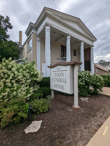 Toon Funeral Homes Downers Grove Illinois