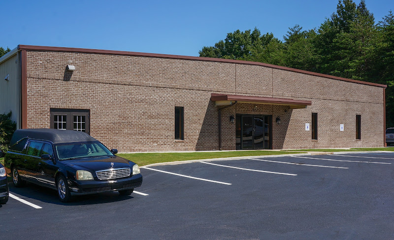 Funeral Services at Palmetto Mortuary in Greenville, South Carolina | FuneralHomes.fyi Palmetto Mortuary Greenville South Carolina