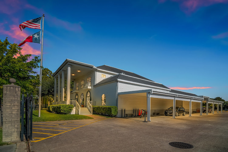 Funeral Services at Felix H. Morales Funeral Home & On-site Crematory in Houston, Texas | FuneralHomes.fyi Felix H. Morales Funeral Home & On-site Crematory Houston Texas