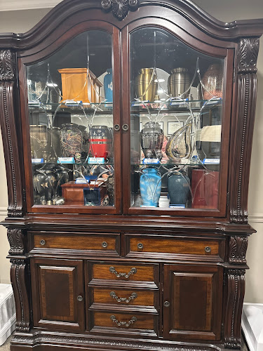 Funeral Services at Penland Family Funeral Home in Swannanoa, North Carolina | FuneralHomes.fyi Penland Family Funeral Home Swannanoa North Carolina