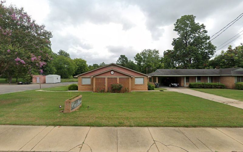 Funeral Services at West’s Mortuary in Americus, Georgia | FuneralHomes.fyi West’s Mortuary Americus Georgia