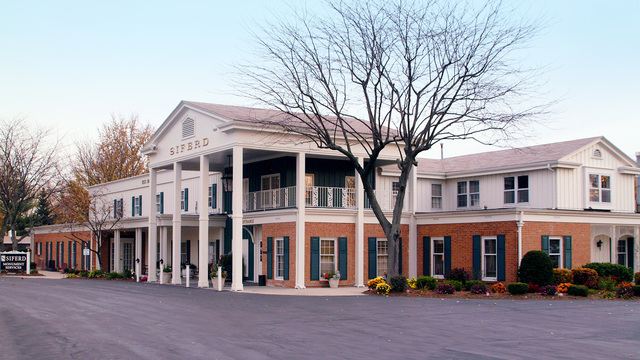 Funeral Services at Siferd-Orians Funeral Home in Lima, Ohio | FuneralHomes.fyi Siferd-Orians Funeral Home Lima Ohio