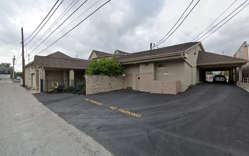 Funeral Services at Deyo Davis Funeral Home in Columbus, Ohio | FuneralHomes.fyi Deyo Davis Funeral Home Columbus Ohio