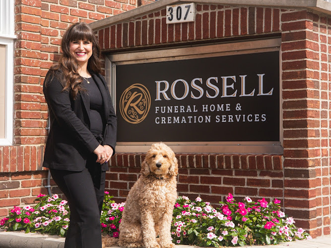 Funeral Services at Rossell Funeral Home in Flushing, Michigan | FuneralHomes.fyi Rossell Funeral Home Flushing Michigan