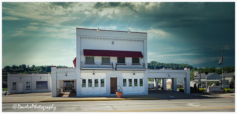 Arner Funeral Chapels Inc Chester West Virginia
