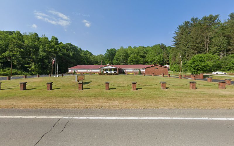 Funeral Services at Tennant Funeral Home in Hundred, West Virginia | FuneralHomes.fyi Tennant Funeral Home Hundred West Virginia