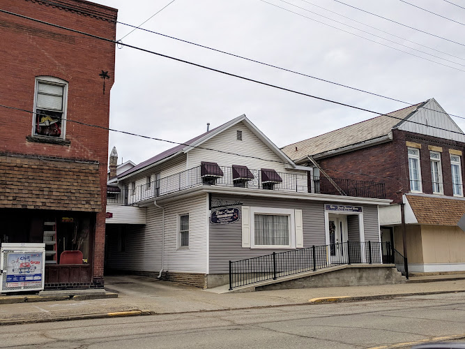 Funeral Services at Ross-Frash Funeral Home -Roseville in Roseville, Ohio | FuneralHomes.fyi Ross-Frash Funeral Home -Roseville Roseville Ohio