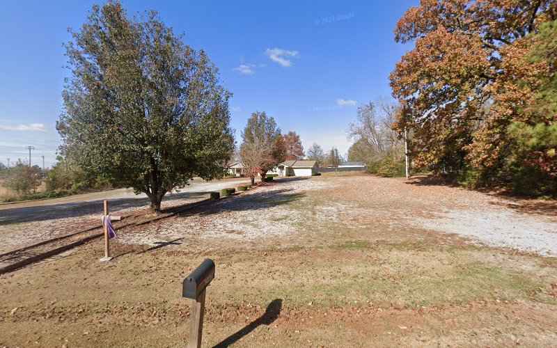 Funeral Services at Parker Memorial Funeral Home in Vardaman, Mississippi | FuneralHomes.fyi Parker Memorial Funeral Home Vardaman Mississippi