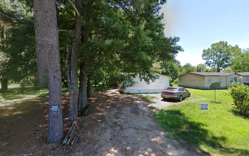 Funeral Services at Hughes And Sons Funeral Home in Batesville, Mississippi | FuneralHomes.fyi Hughes And Sons Funeral Home Batesville Mississippi