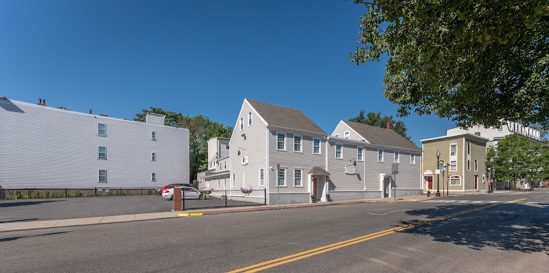 Funeral Services at Carr Funeral Home in Boston, Massachusetts | FuneralHomes.fyi Carr Funeral Home Boston Massachusetts