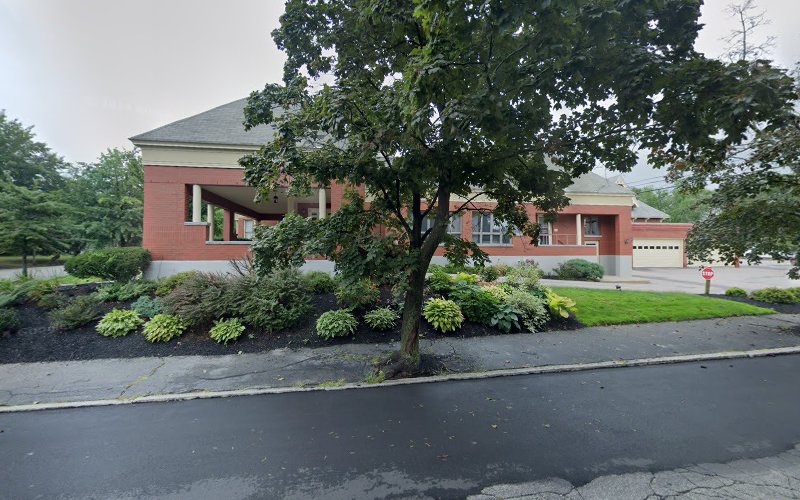 Funeral Services at Carriage House Crematory in Manchester, New Hampshire | FuneralHomes.fyi Carriage House Crematory Manchester New Hampshire