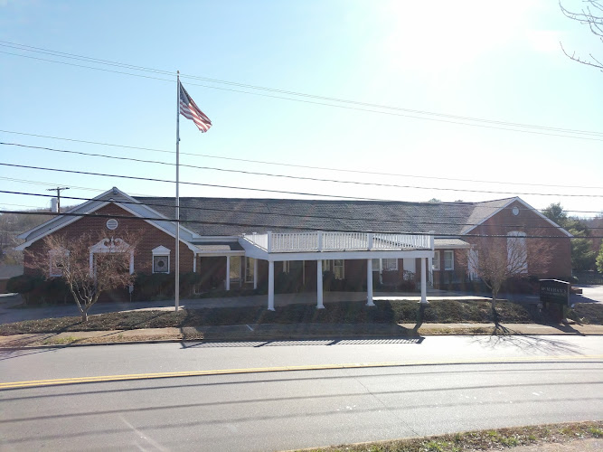 Funeral Services at McMahan’s Funeral Home in Rutherfordton, North Carolina | FuneralHomes.fyi McMahan’s Funeral Home Rutherfordton North Carolina