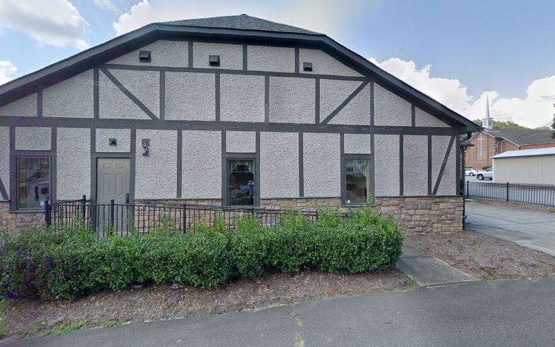 Funeral Services at Westmoreland Funeral Service & Cremations in Old Fort, North Carolina | FuneralHomes.fyi Westmoreland Funeral Service & Cremations Old Fort North Carolina