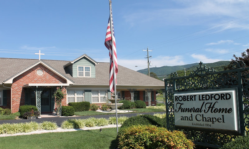 Funeral Services at Robert Ledford Funeral Home in Erwin, Tennessee | FuneralHomes.fyi Robert Ledford Funeral Home Erwin Tennessee