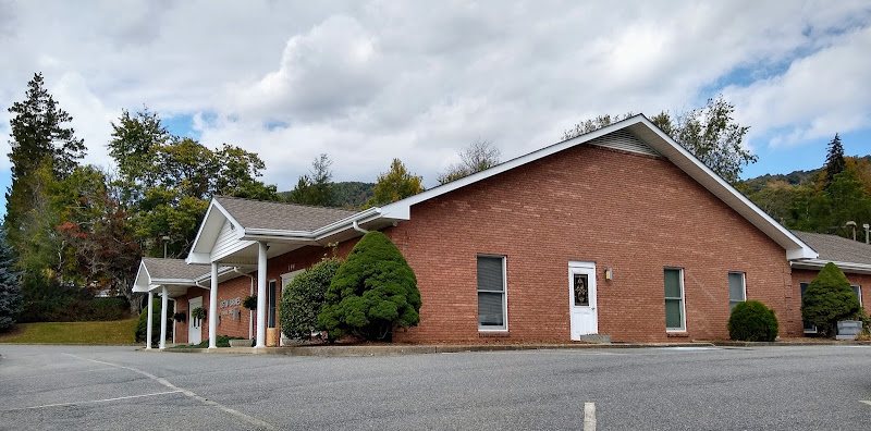 Funeral Services at Austin & Barnes Funeral Home and Crematory in Boone, North Carolina | FuneralHomes.fyi Austin & Barnes Funeral Home and Crematory Boone North Carolina