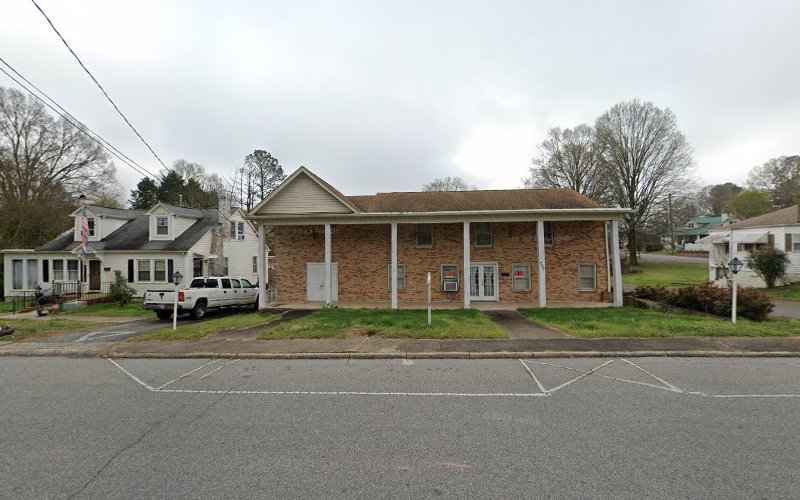 Funeral Services at John T. Richardson Funeral Home Cherryville NC in Cherryville, North Carolina | FuneralHomes.fyi John T. Richardson Funeral Home Cherryville NC Cherryville North Carolina