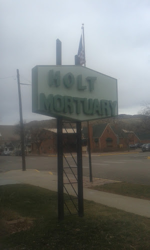 Holt Family Funeral Home Cañon City Colorado