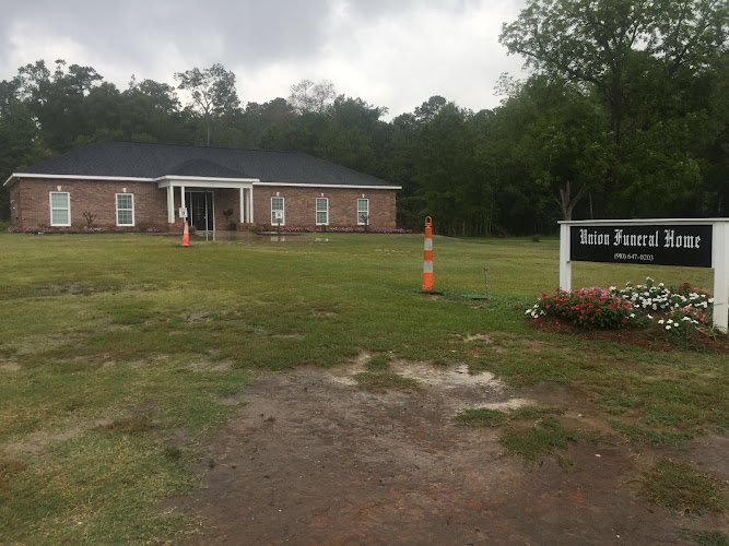 Funeral Services at Union Funeral Home in Clarkton, North Carolina | FuneralHomes.fyi Union Funeral Home Clarkton North Carolina