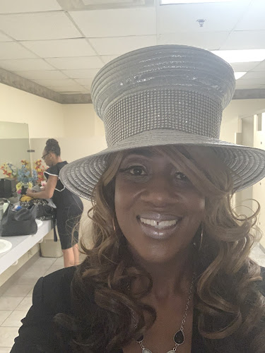 Funeral Services at Lori’s Funeral Home & Cremation Services-Smithfield Selma in Selma, North Carolina | FuneralHomes.fyi Lori’s Funeral Home & Cremation Services-Smithfield Selma Selma North Carolina