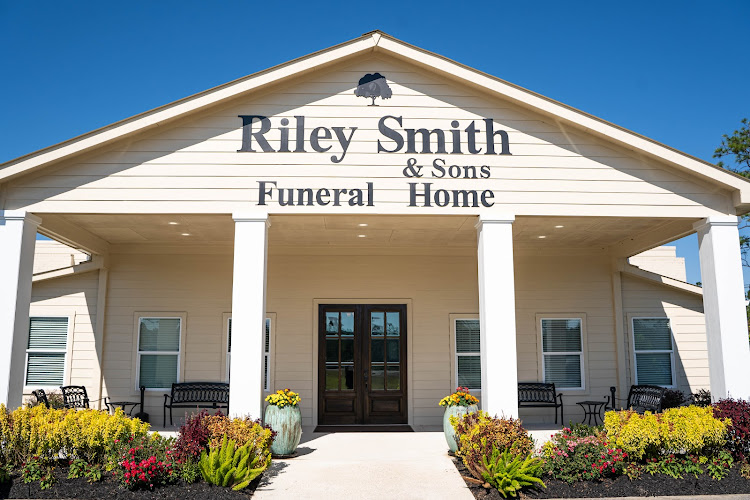 Riley Smith & Sons Funeral Home Dequincy Louisiana