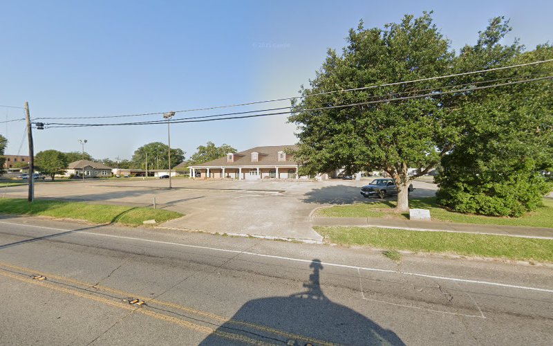 Funeral Services at Matthews & Son Funeral Home in Jennings, Louisiana | FuneralHomes.fyi Matthews & Son Funeral Home Jennings Louisiana