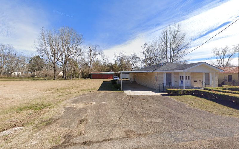 Funeral Services at Evins, Larry & Perry Family Funeral Home in Oakdale, Louisiana | FuneralHomes.fyi Evins, Larry & Perry Family Funeral Home Oakdale Louisiana