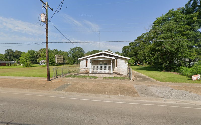 Funeral Services at Fondel Funeral Chapel in Jennings, Louisiana | FuneralHomes.fyi Fondel Funeral Chapel Jennings Louisiana