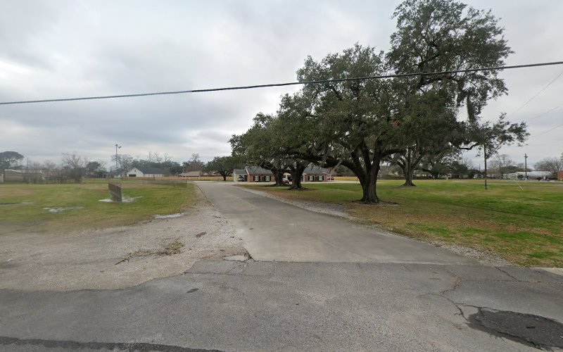 Funeral Services at Thibodaux Funeral Home Inc in Thibodaux, Louisiana | FuneralHomes.fyi Thibodaux Funeral Home Inc Thibodaux Louisiana