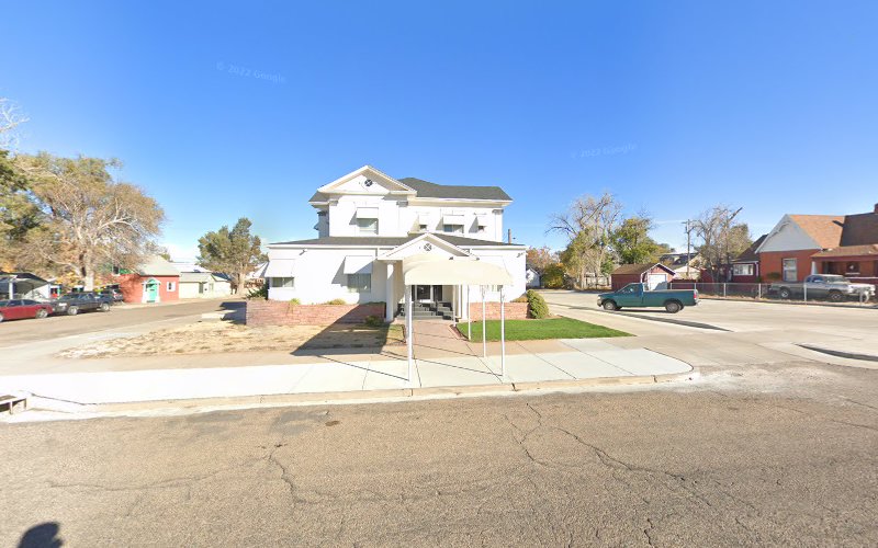 Peacock-Larsen Funeral Home La Junta Colorado