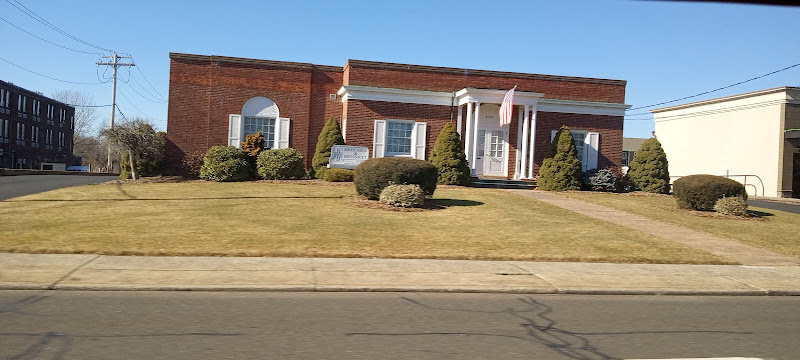 Funeral Services at Beecher & Bennett Funeral Service in Hamden, Connecticut | FuneralHomes.fyi Beecher & Bennett Funeral Service Hamden Connecticut